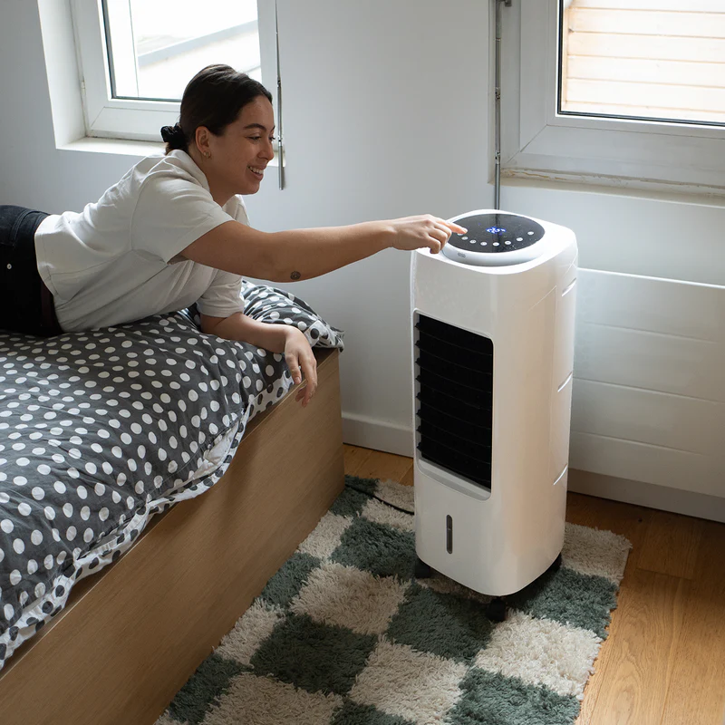 FreshOne Polara — controllo dal letto con telecomando o display touch